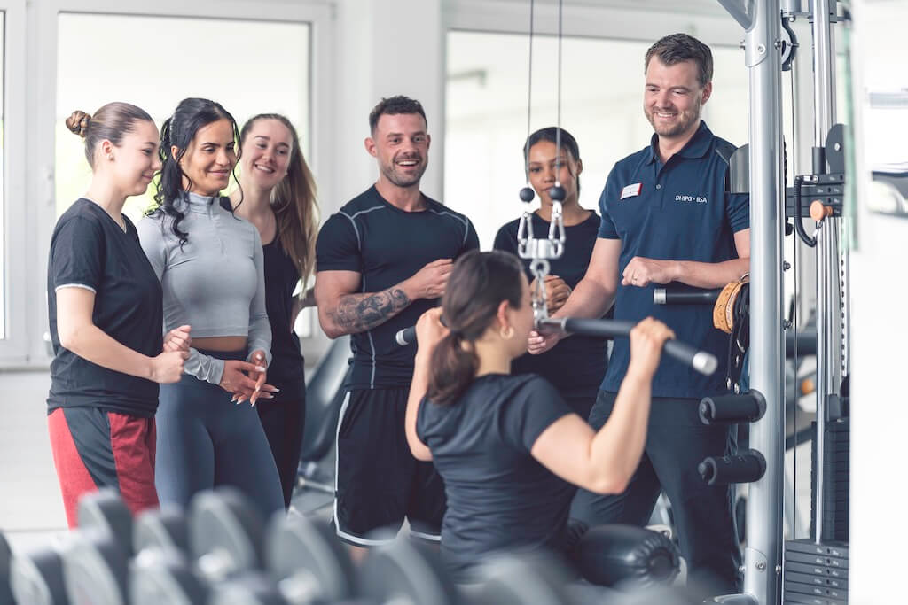 header deutsche-hochschule